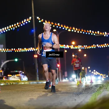 Runner Photo 4397717