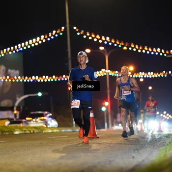 Runner Photo 4397719