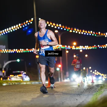 Runner Photo 4397720