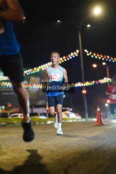 Runner Photo 4397739