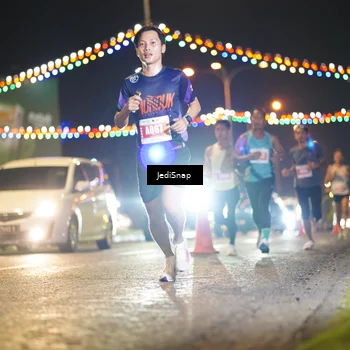 Runner Photo 4397913