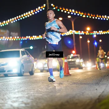 Runner Photo 4398024