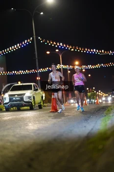 Runner Photo 4398053