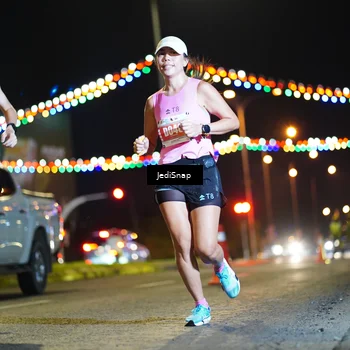 Runner Photo 4398088