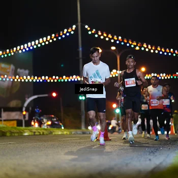 Runner Photo 4398124