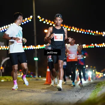 Runner Photo 4398126