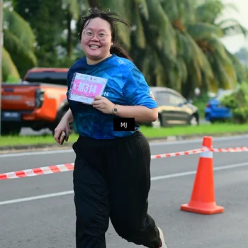 Runner Photo 4398135