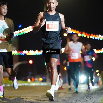 Runner Photo 4398144