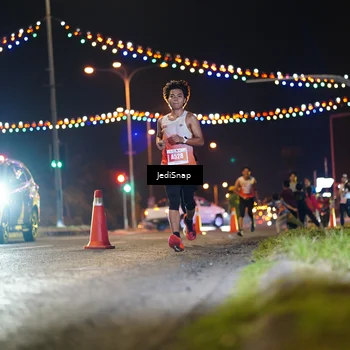 Runner Photo 4398205