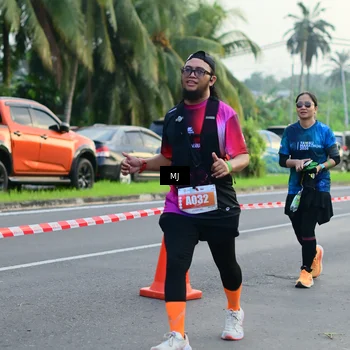 Runner Photo 4398223