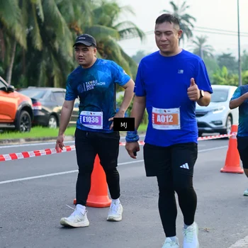Runner Photo 4398253