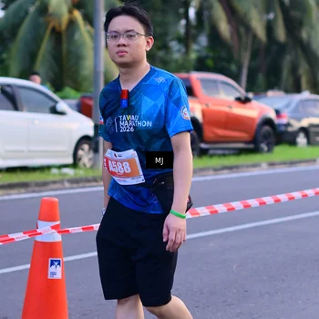 Runner Photo 4398276