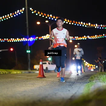 Runner Photo 4398280