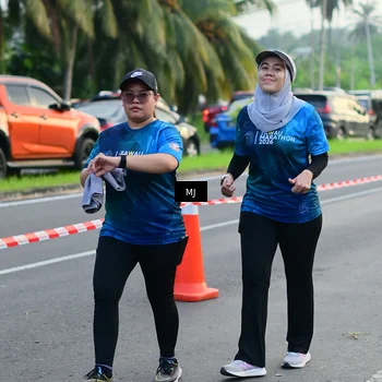 Runner Photo 4398286