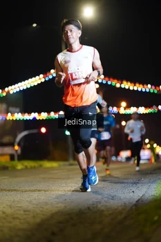 Runner Photo 4398344