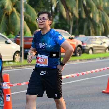 Runner Photo 4398503