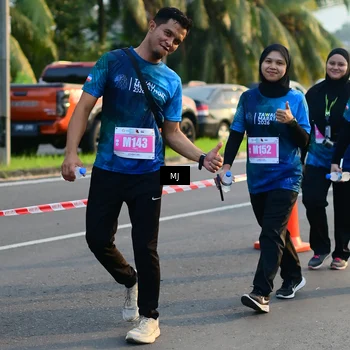 Runner Photo 4398545