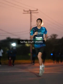Runner Photo 4398560