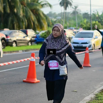 Runner Photo 4398673