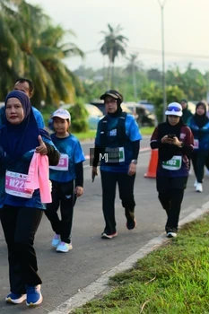 Runner Photo 4398772