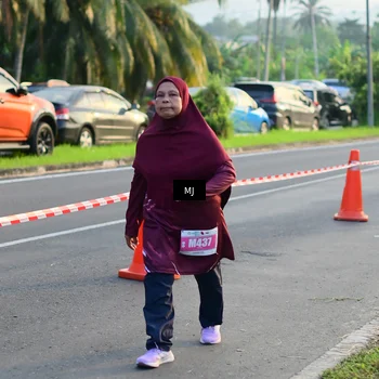 Runner Photo 4399021