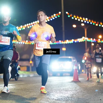 Runner Photo 4399065