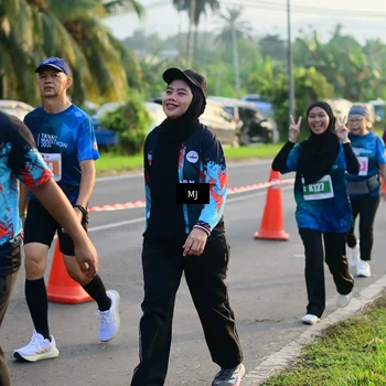 Runner Photo 4399071
