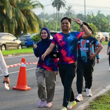 Runner Photo 4399123