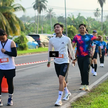 Runner Photo 4399135