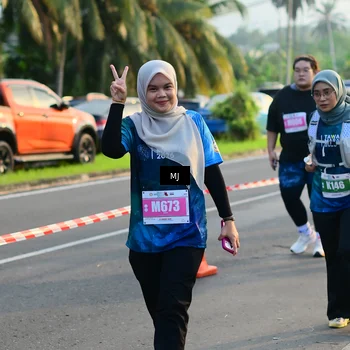 Runner Photo 4399146