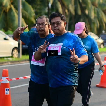 Runner Photo 4399173