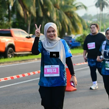 Runner Photo 4399185