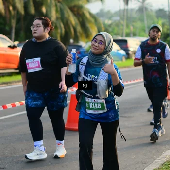 Runner Photo 4399187