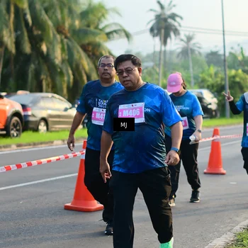 Runner Photo 4399189