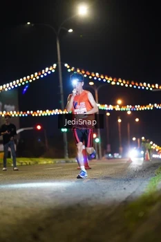 Runner Photo 4399288