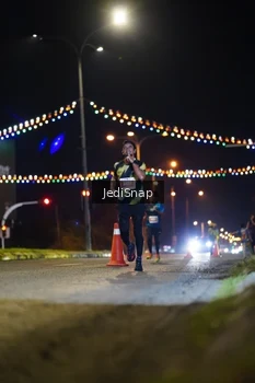 Runner Photo 4399316