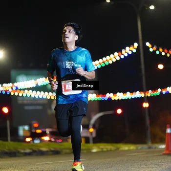 Runner Photo 4399376