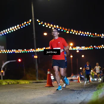 Runner Photo 4399431