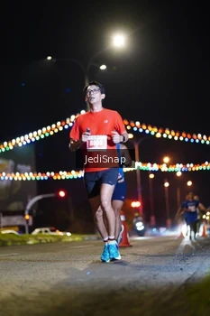 Runner Photo 4399447