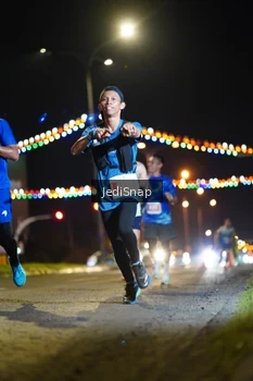 Runner Photo 4399521