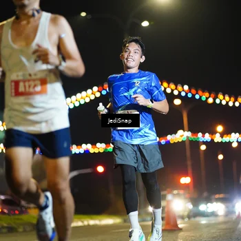 Runner Photo 4399538