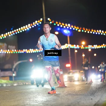 Runner Photo 4399600