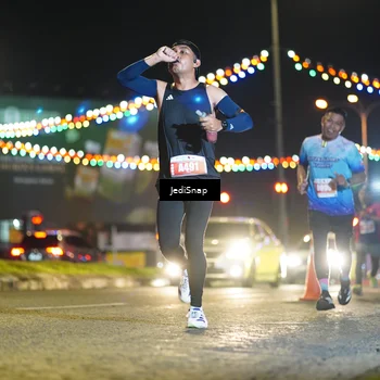 Runner Photo 4399607