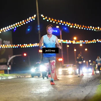 Runner Photo 4399650