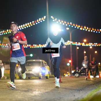 Runner Photo 4399655