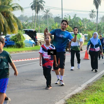 Runner Photo 4399677