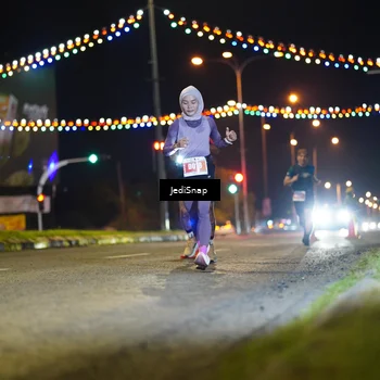 Runner Photo 4399721