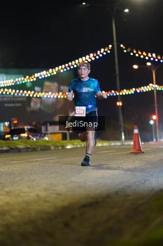 Runner Photo 4399737