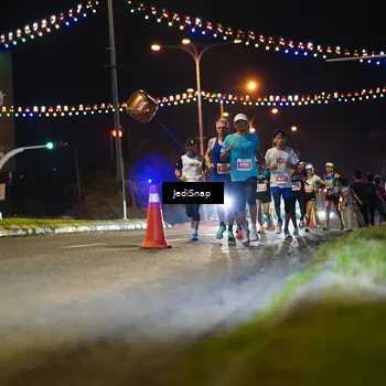 Runner Photo 4399793