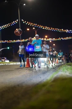 Runner Photo 4399798